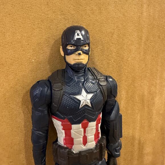 Captain America 2018 Marvel Hasbro Action Figure Posable 12" Avengers Titan Hero - Picture 3 of 9